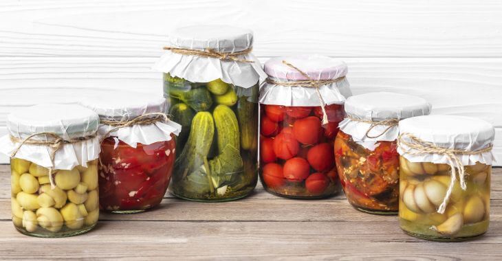 set of jars with pickles
