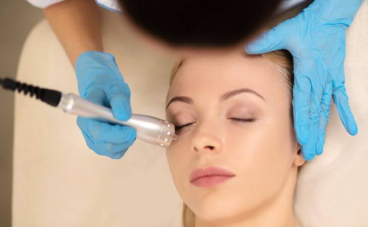 Woman undergoing undereye skin rejuvenation treatment 